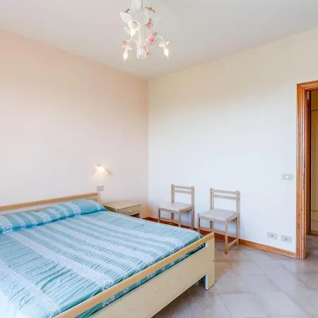 Διαμέρισμα Apartment 1 Km From Lago Trasimeno Tuoro sul Trasimeno